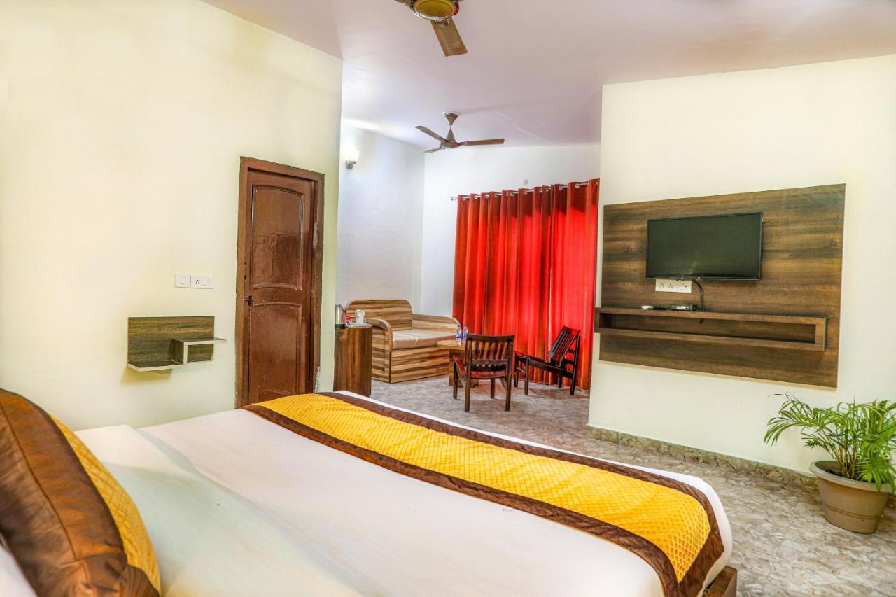 Wanderlust Corbett Resort Garjia Buitenkant foto